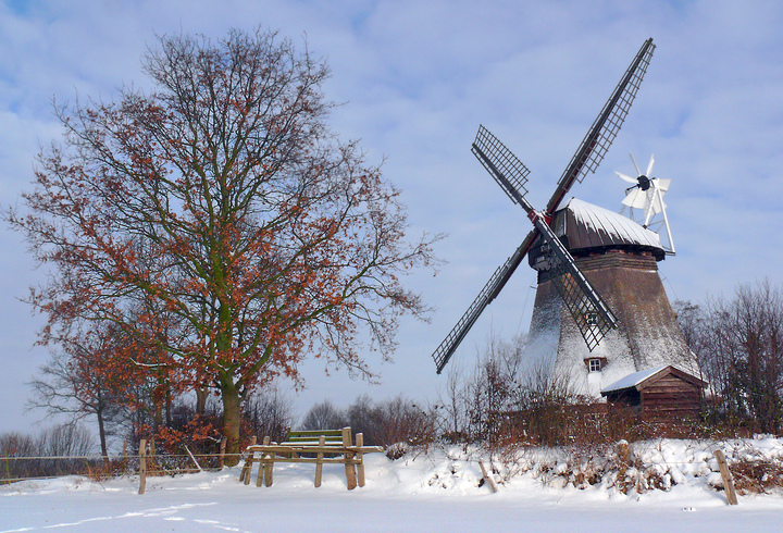 Grebiner Mühle im Schnee